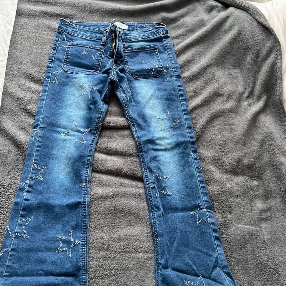 Denim jeans with star detail